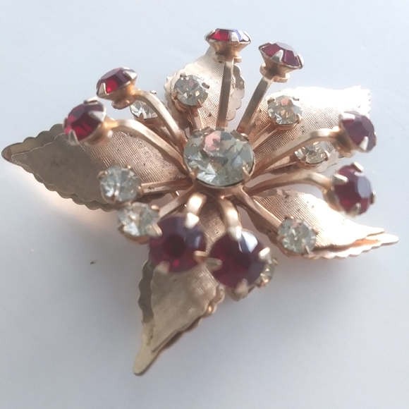 Vintage Midcentury Floral Brooch - Picture 2 of 8